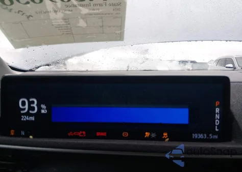 2024 Ford Mustang Mach-E Premium z USA, uszkodzony, nr VIN 3FMTK3S59RMA09755